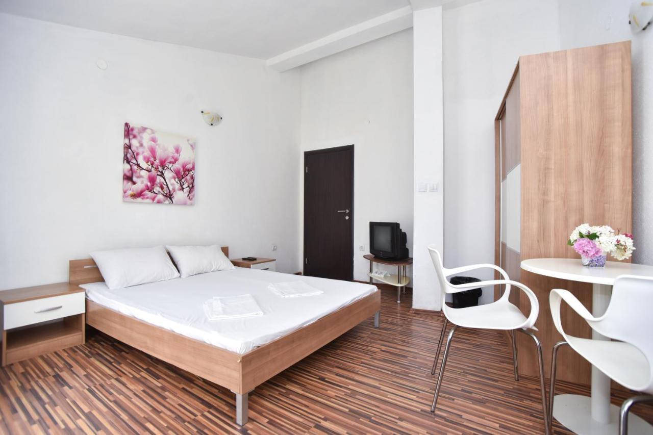 Apartments Bjelanovic Budva Exterior foto
